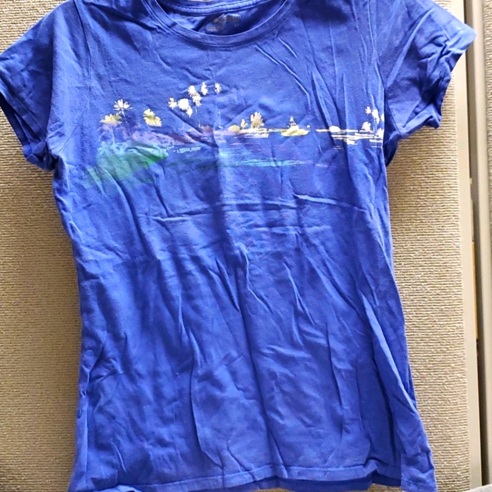 Columbia shirt size size small